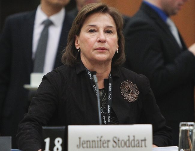 Jennifer Stoddart met en garde les consommateurs