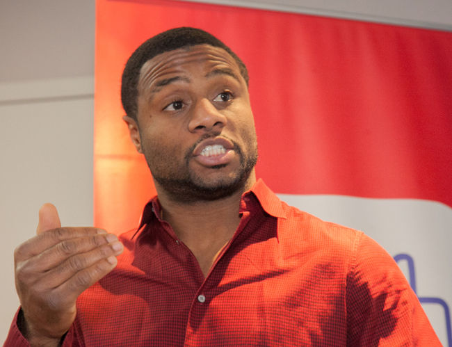 "Le Québec m'adore" - Jean Pascal