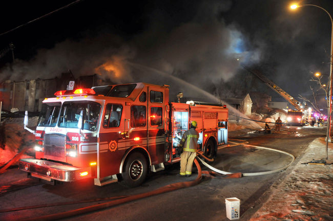 Incendie à Chomedey : deux familles relocalisées