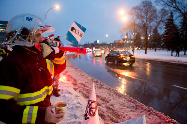 Les ambulanciers d’Urgences-santé manifestent