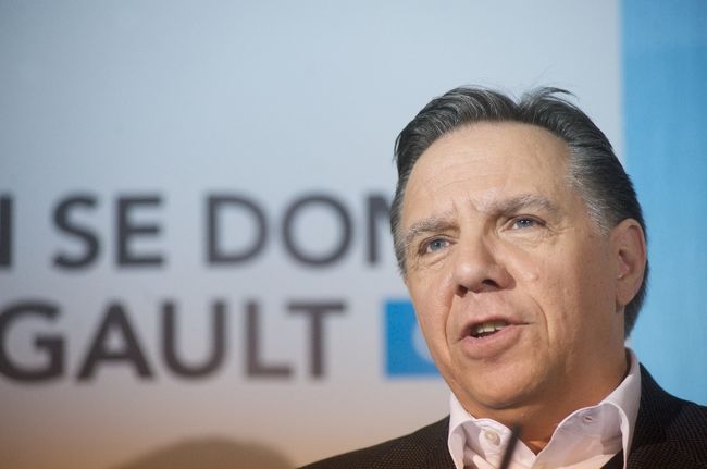 François Legault veut abolir la CRÉ à Laval