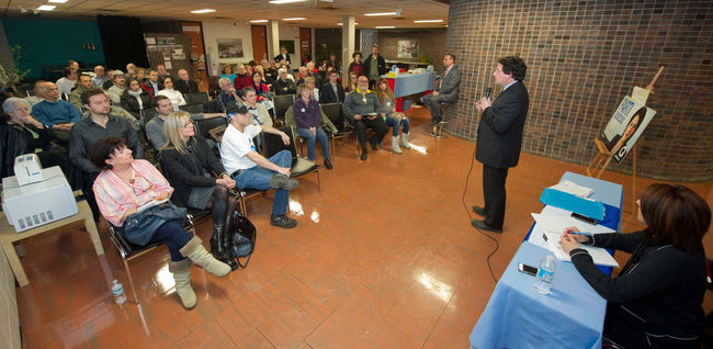 Bernard Drainville et Djemila Benhabib parlent de la charte
