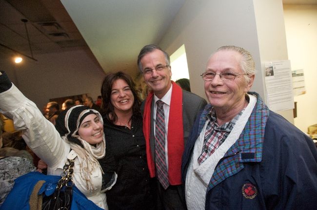 Le PLQ l'emporte haut la main dans Chomedey