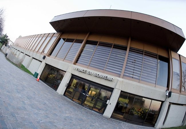 L’ex-DG de Laval en fleurs plaide coupable