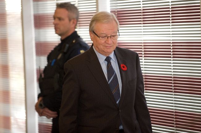 L’ex-maire Vaillancourt ne pourra quitter le pays