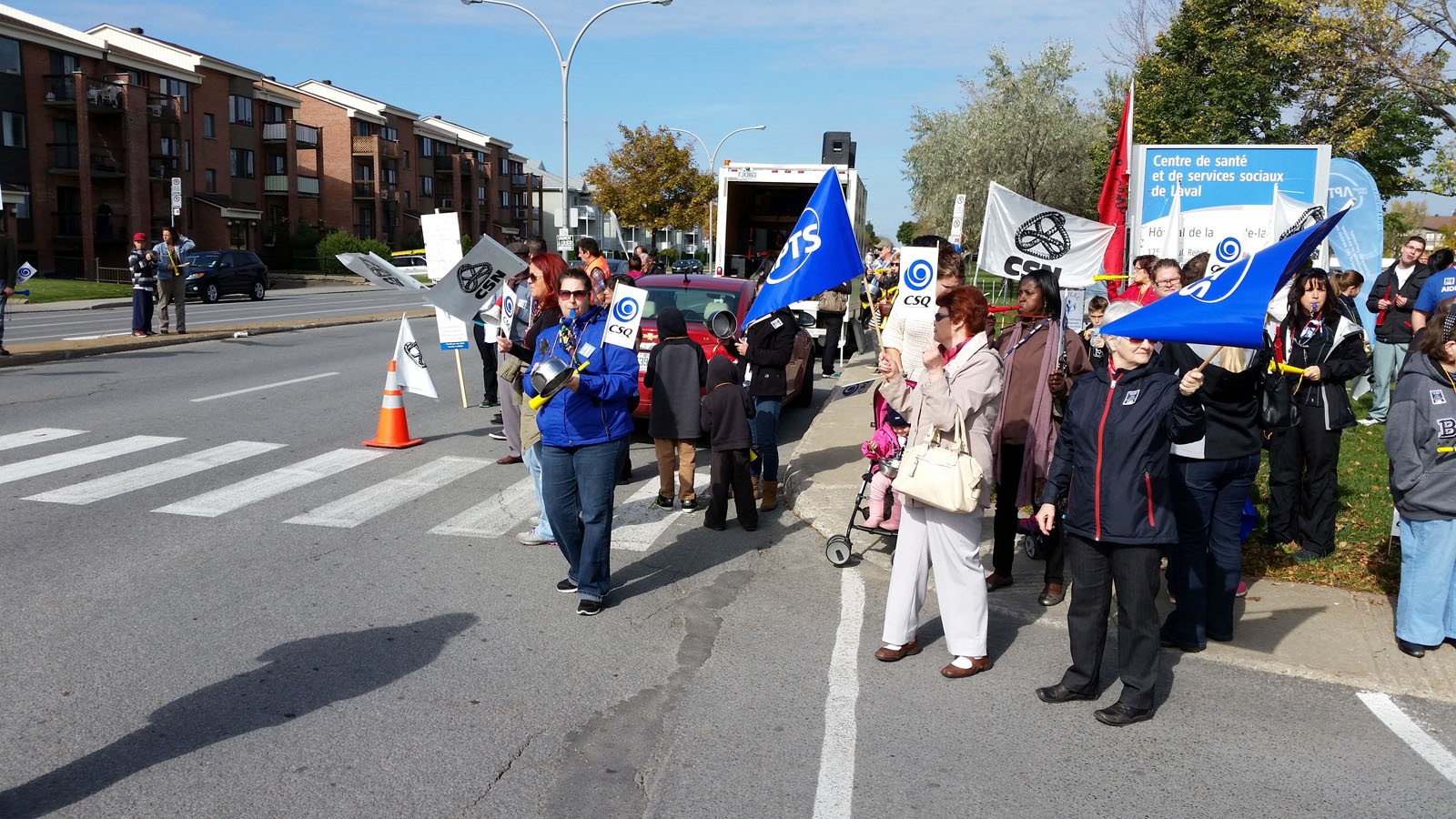 Les travailleurs CSN du CSSS de Laval se donnent un mandat fort de grève