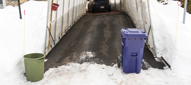 Poubelles et bacs de récupération : attention à leur format et leur disposition