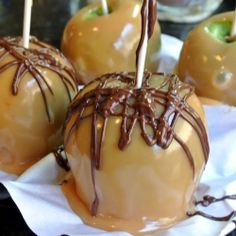 Éclosion d'infections à Listeria aux États-Unis liée à des pommes au caramel préemballées importées au Canada