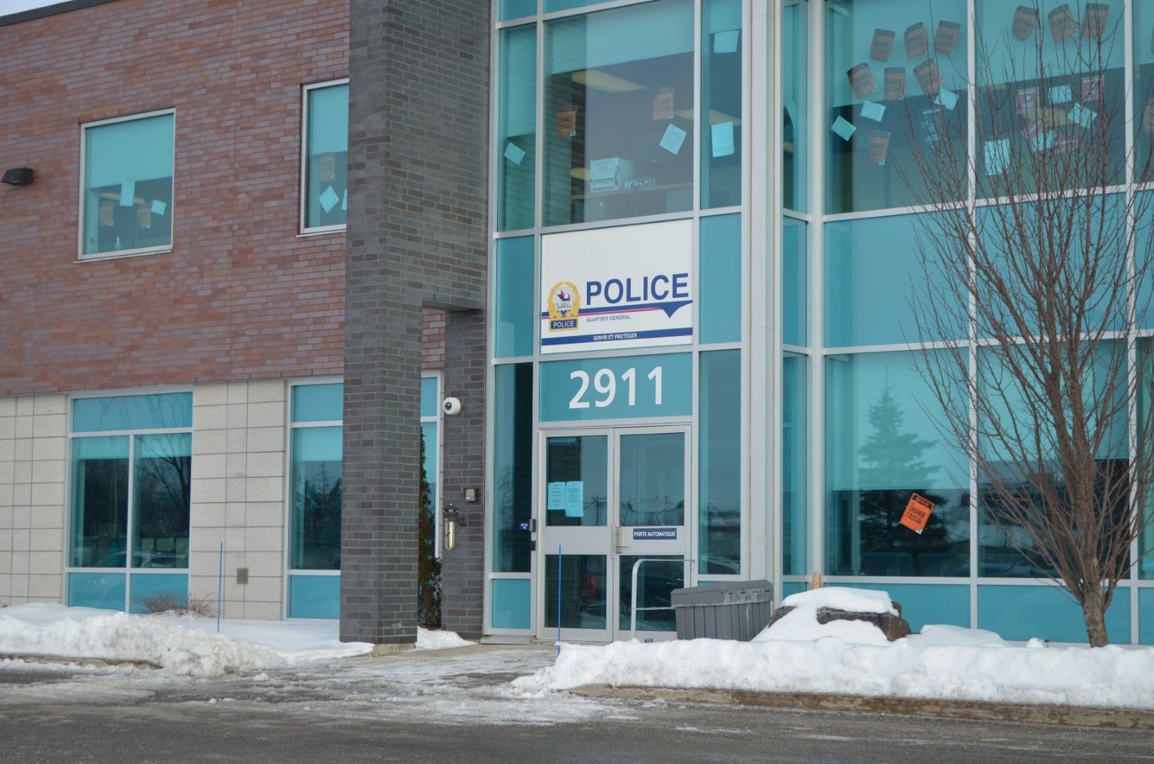 Photo controversée : la police de Laval s’excuse