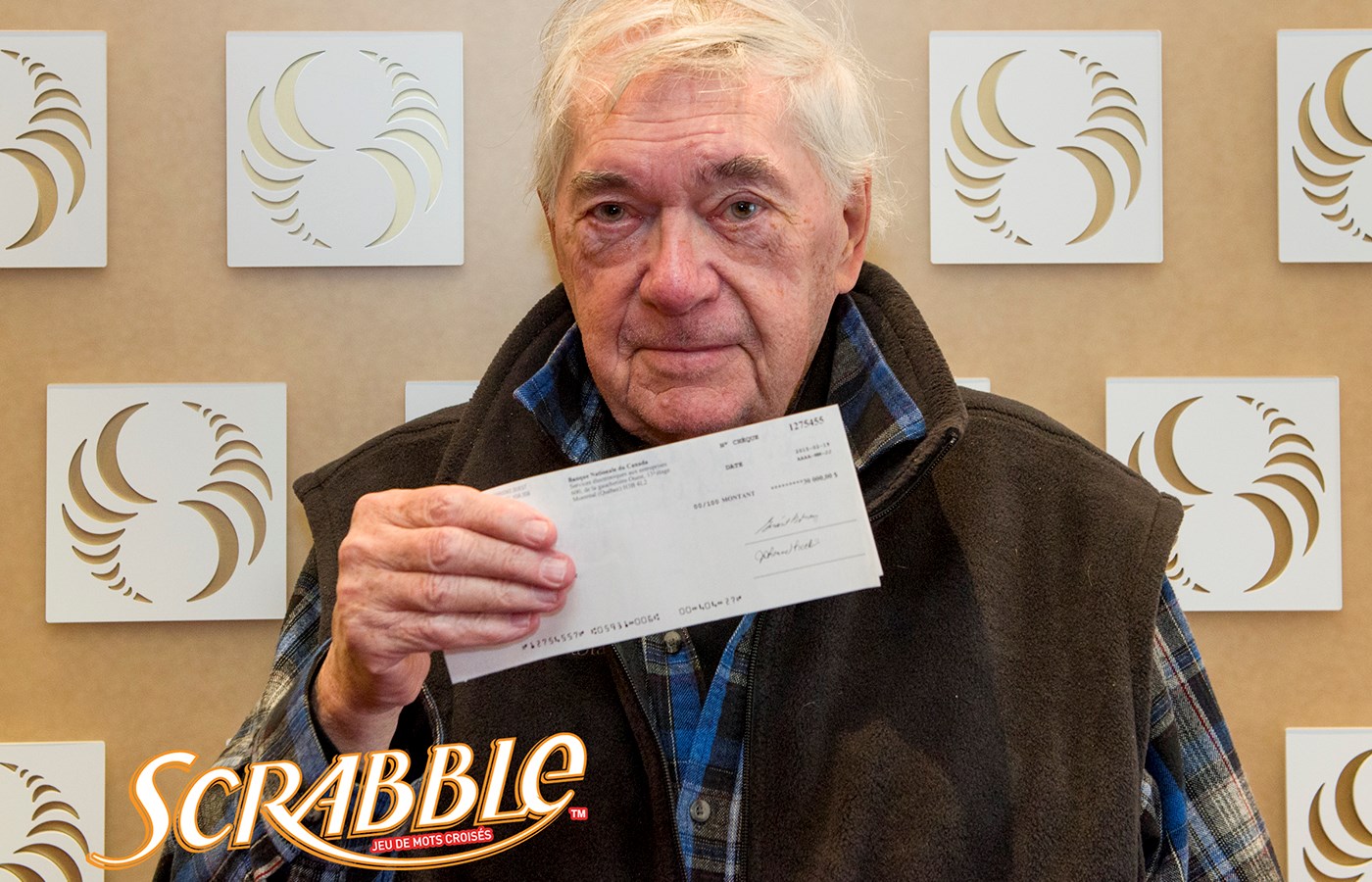 Un Lavallois empoche 30 000$ en grattant un billet de Scrabble