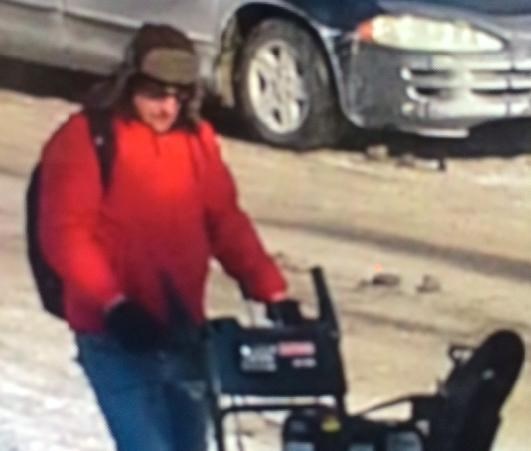 Un voleur de souffleuse recherché