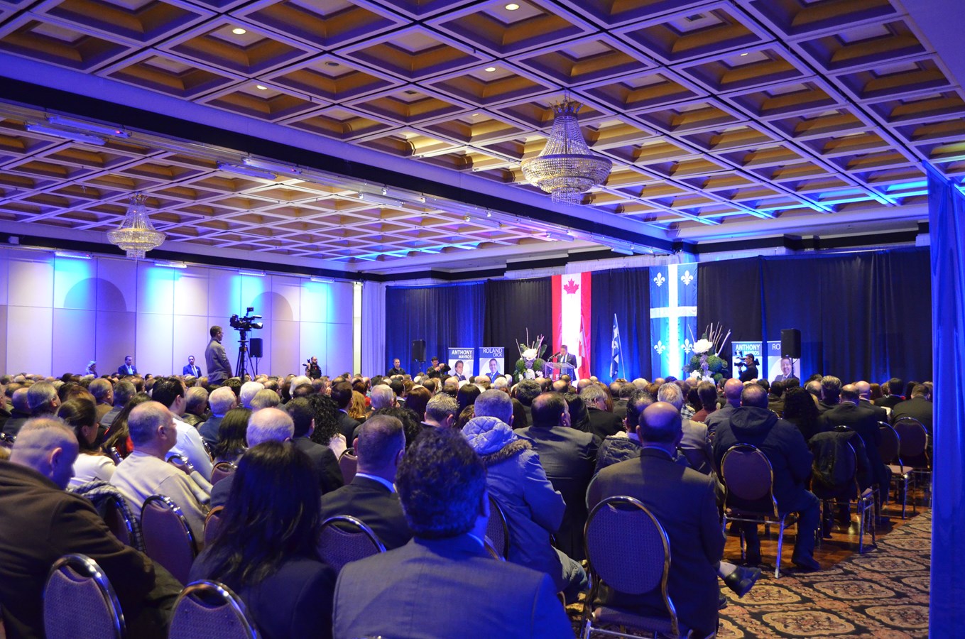 Le lancement de campagne de deux candidats conservateurs attire les foules à Laval