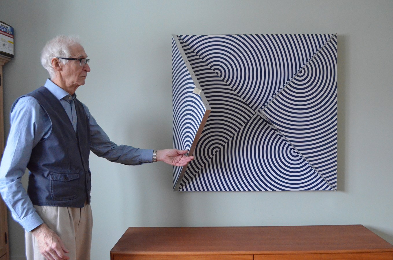 Ces panneaux ajoutent une troisième dimension et permettent "de regarder derrière".