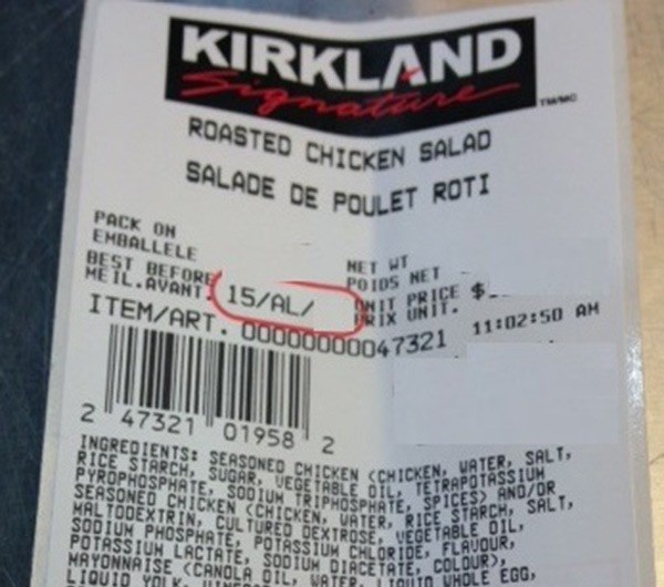 Rappel de salade de poulet rôti de marque Kirkland Signatures contenant de la poitrine de poulet tranchée et toute cuite en raison de la bactérie Listeria