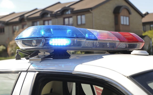 Trois hommes arrêtés à Laval pour agression et vol commis à Sainte-Thérèse