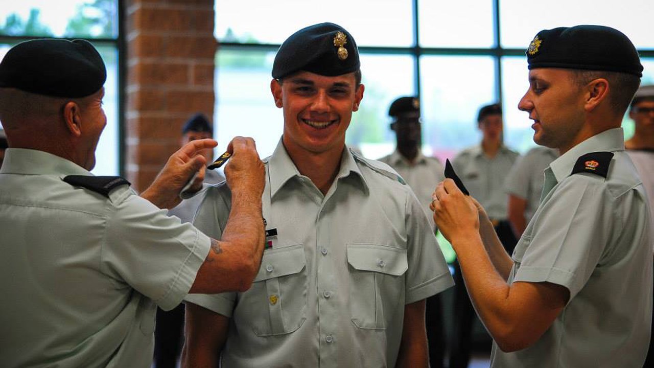 Le cadet lavallois Quentin Katona est promu adjudant-maître à Valcartier