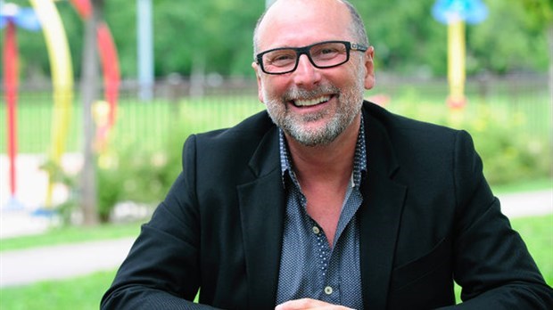 Michel Trottier réclame une consultation citoyenne sur le complexe aquatique