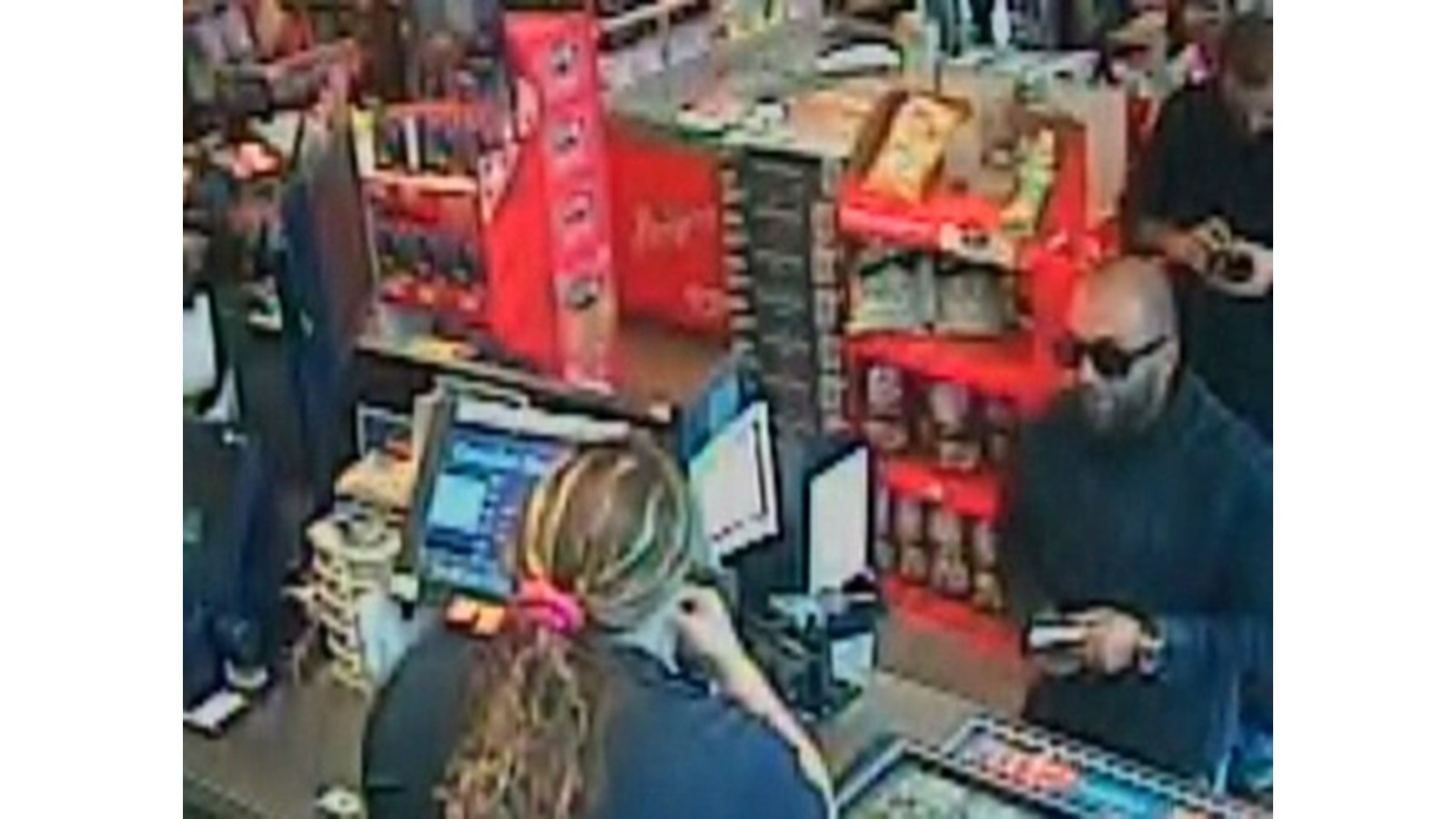 Avis de recherche - suspect de fraude à identifier