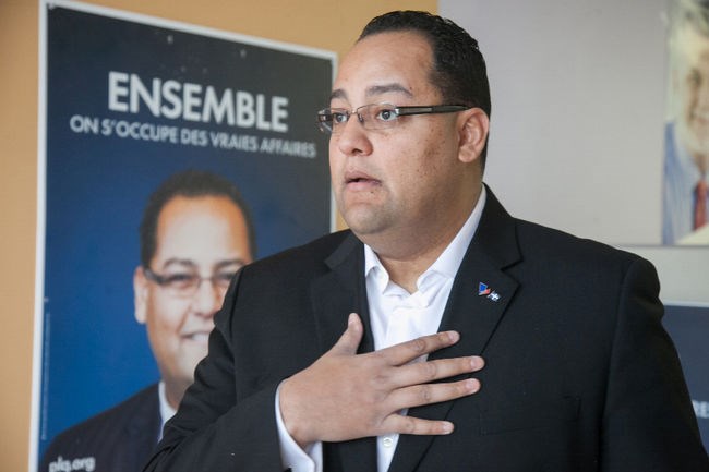 Le député de Laval-des-Rapides présente ses condoléances aux familles des victimes de la fusillade contre la mosquée de Sainte-Foy