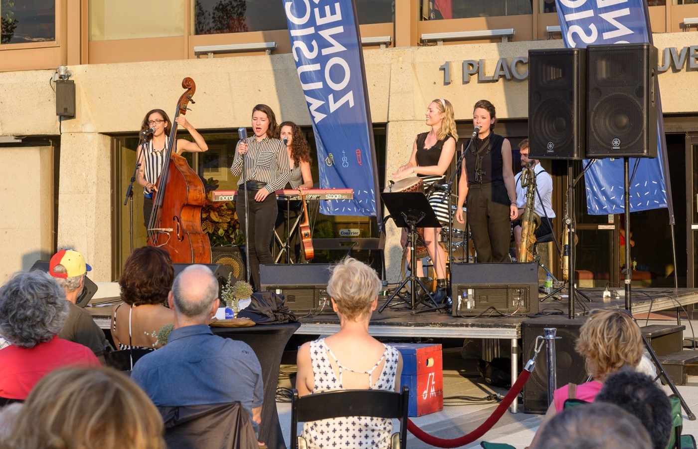 Bluebell Sisters en spectacle à l'hôtel de ville