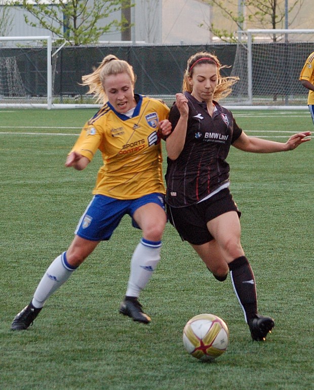 Le CS Monteuil tient tête au Dynamo de Québec