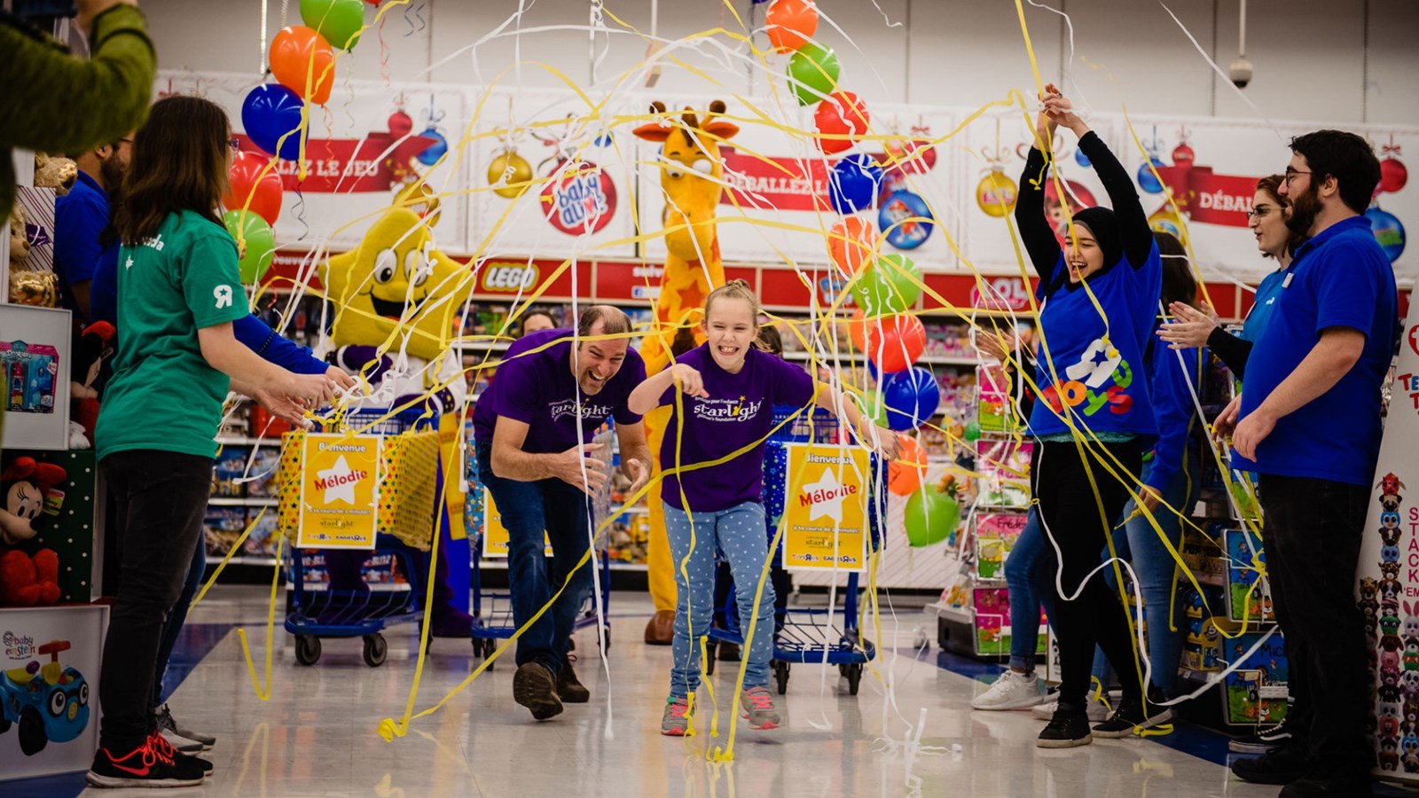 Une fillette malade a profité d'une virée shopping au Toys'R'US de Laval 