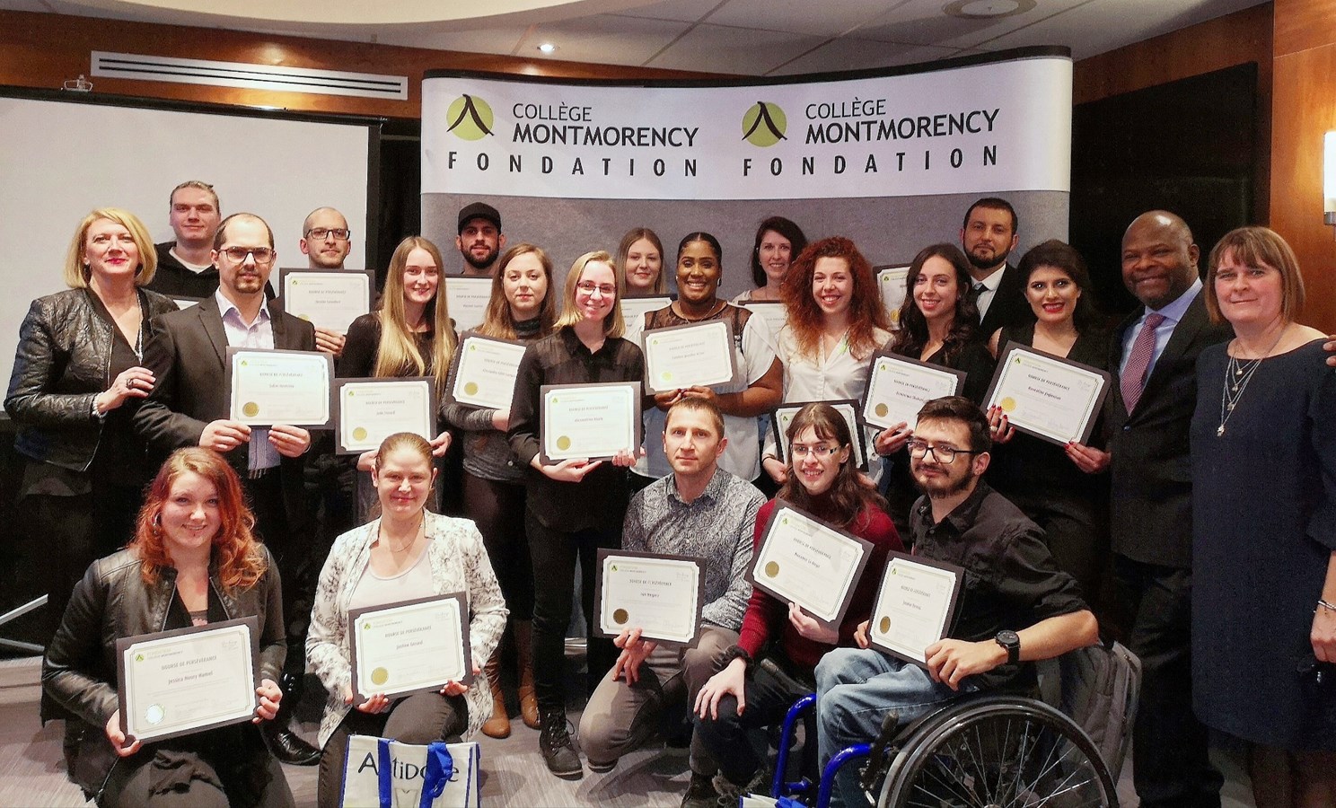 La Fondation du Collège Montmorency remet 10 000 $ en bourses de persévérance