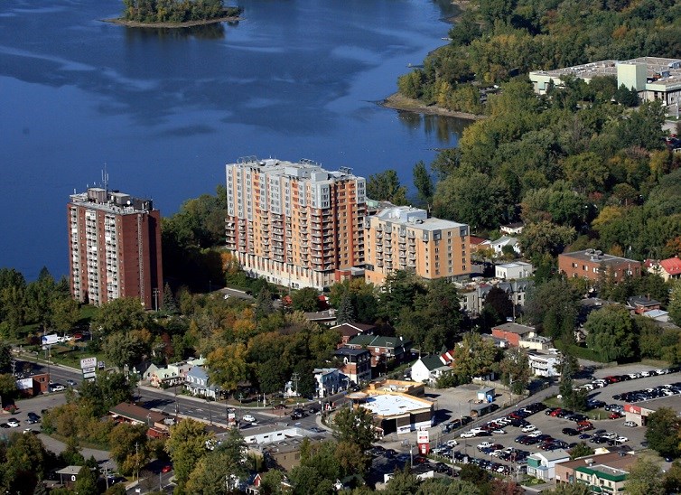 Laval veut assurer une meilleure intégration architecturale 