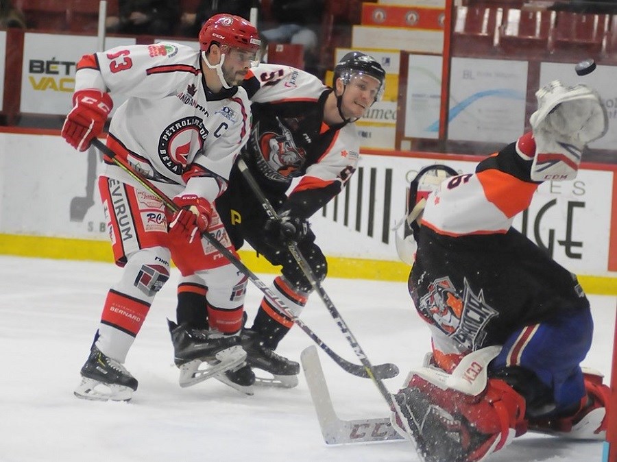 Hockey-sur-glace: les Pétroliers du Nord ont perdu deux points
