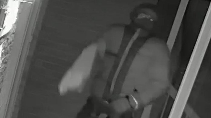 Un suspect à identifier après une introduction par effraction et vol dans véhicule