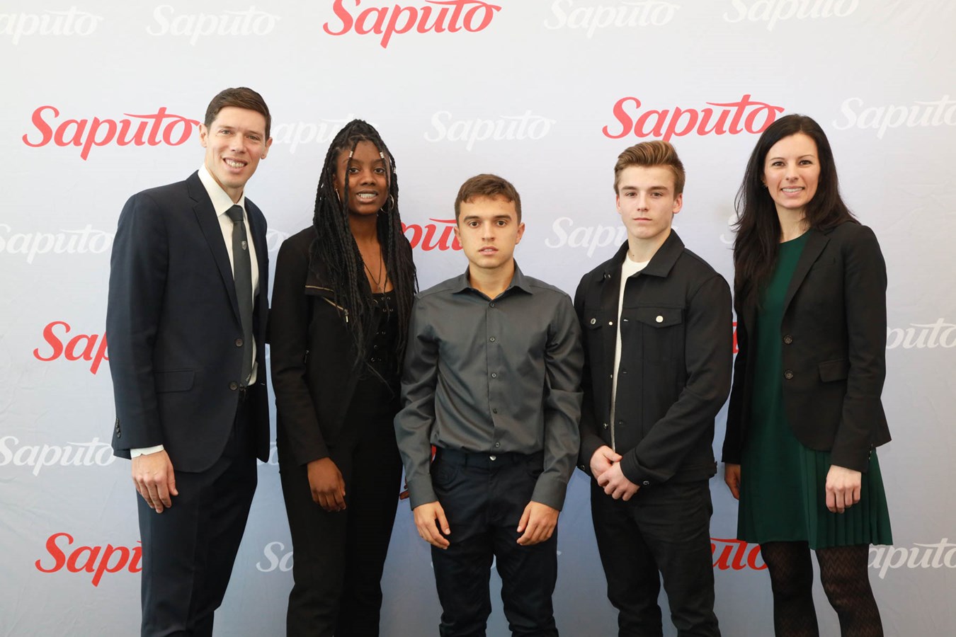 Trois étudiants-athlètes Lavallois reçoivent des bourses de Saputo