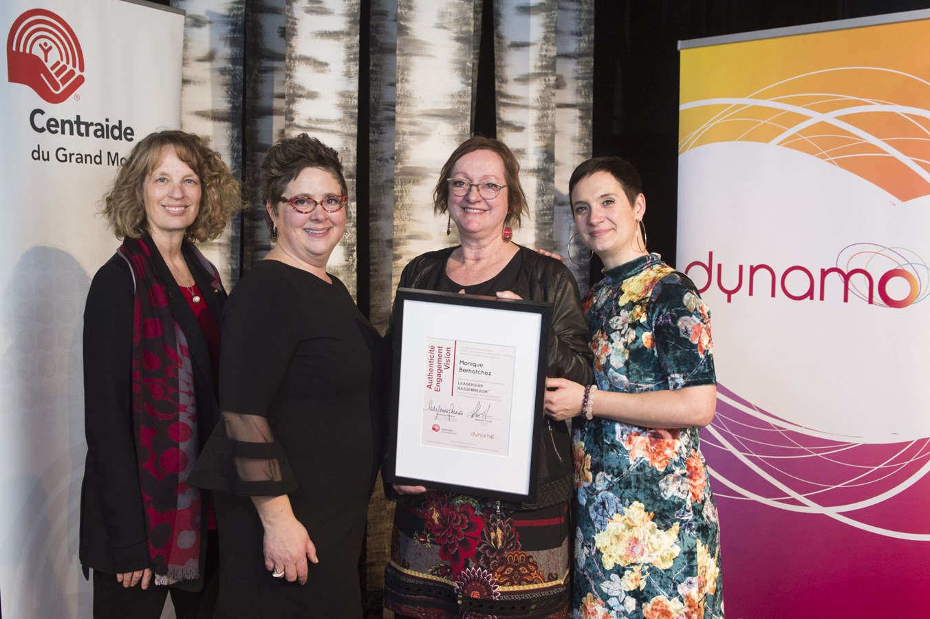 De gauche à droite : Lili-Anna Pereša, présidente et directrice générale de Centraide du Grand Montréal, France Brochu, directrice générale de Dynamo, Monique Bernatchez, directrice générale du Comité d’animation du troisième âge de Laval (CATAL), et  Sophie Pétré, conseillère stratégique et formatrice du programme Leadership RassembleurMC pour Dynamo.