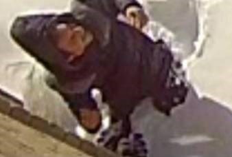Incendie criminel: un suspect à identifier à Laval 
