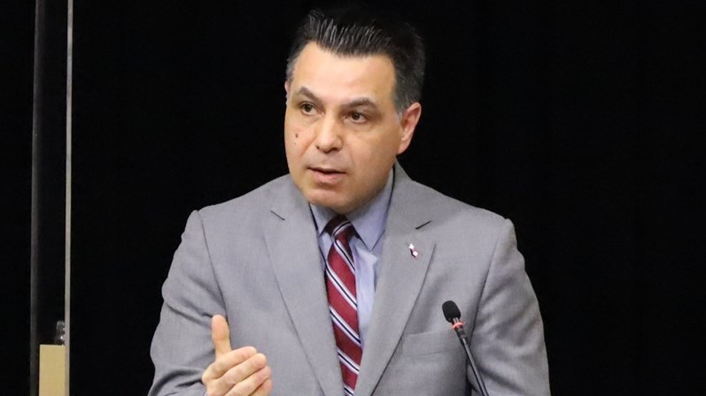 Monsieur David De Cotis, conseiller municipal d’Action Laval pour le district Saint-Bruno