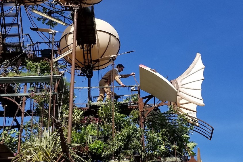 L’immense serre volante de L’Expédition Végétale a atterri au Jardin Botanique de Montréal 