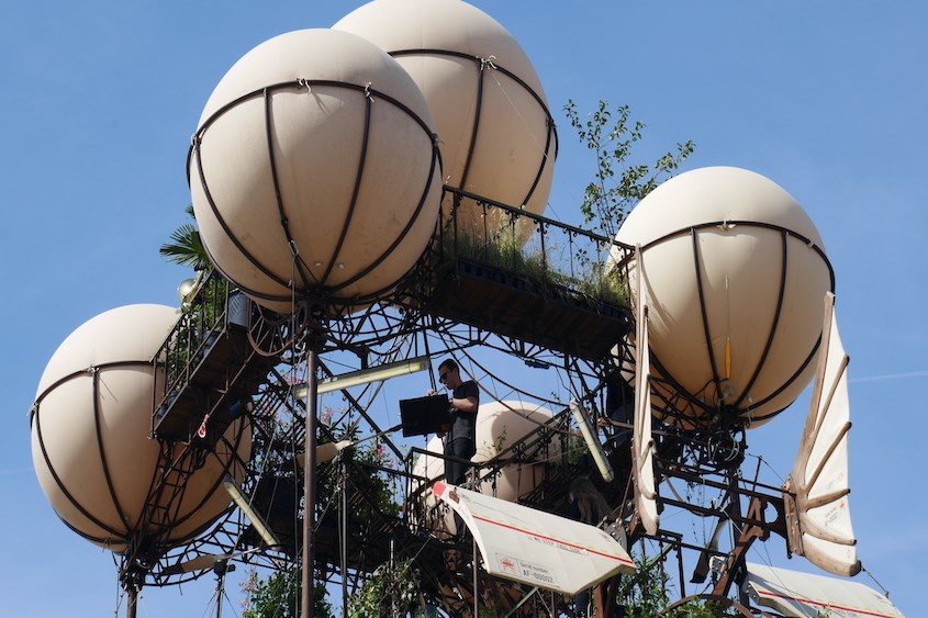 L’immense serre volante de L’Expédition Végétale a atterri au Jardin Botanique de Montréal 