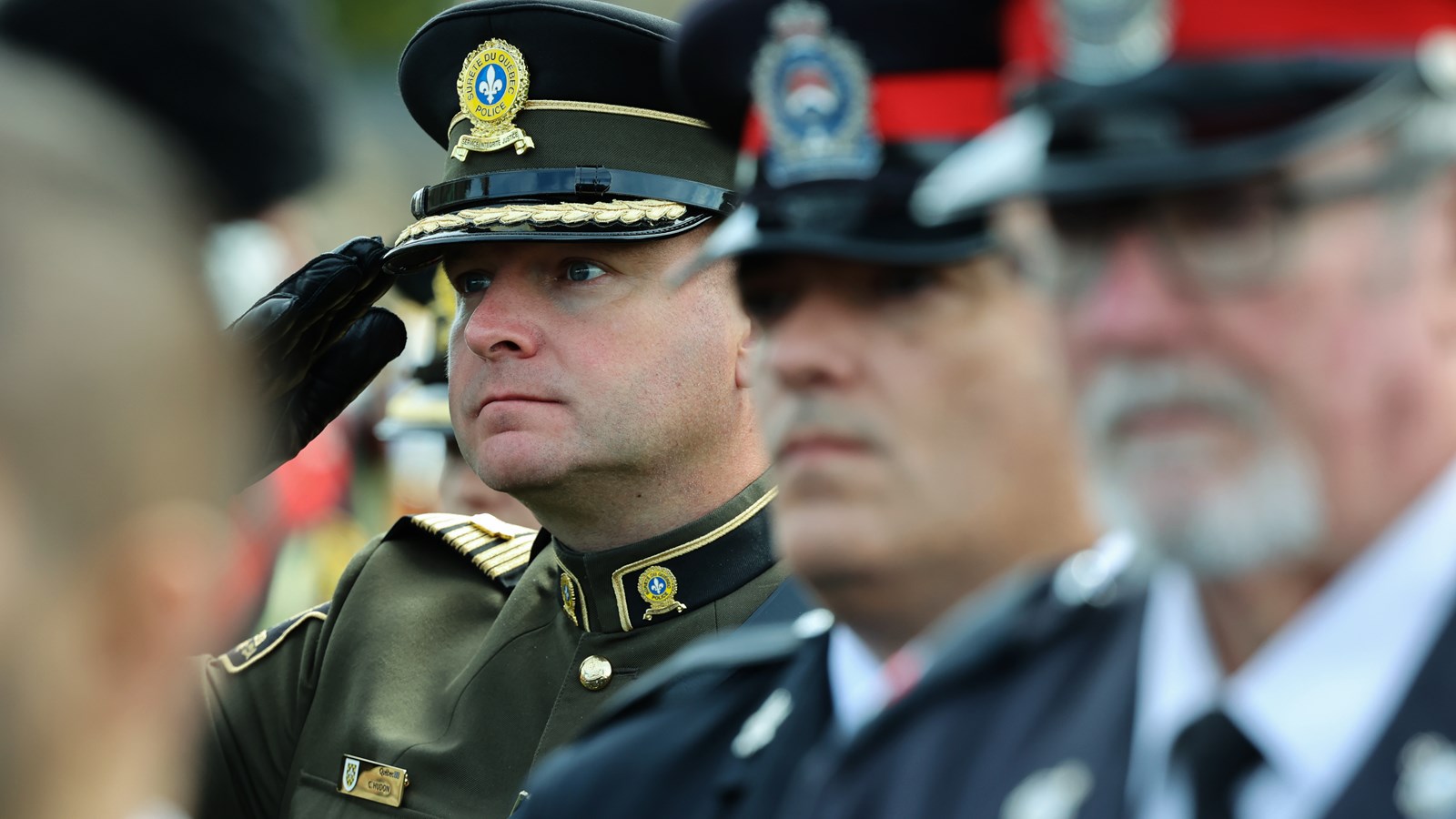 Retour en images sur la cérémonie hommage aux policiers décédés en fonction