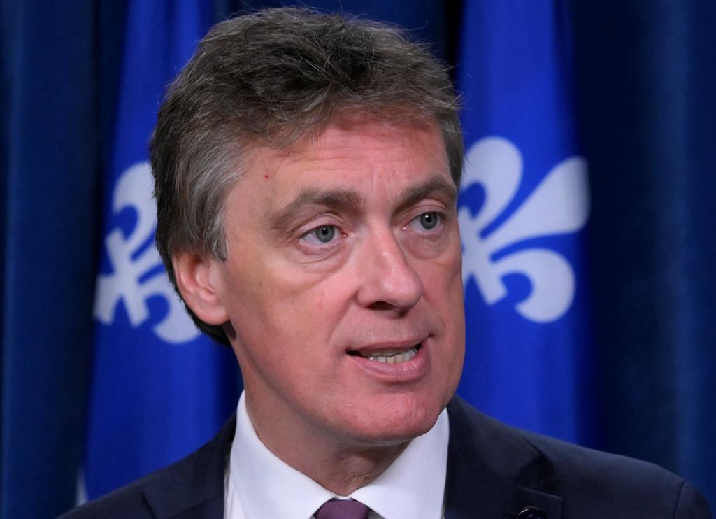 Droits de scolarité: le PLQ défend les universités anglophones