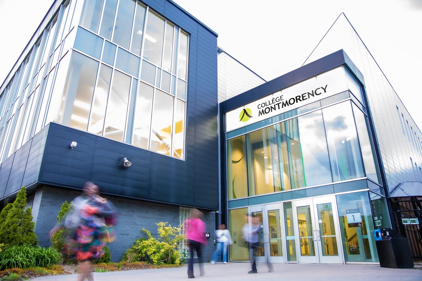 Groupe GEYSER fait un don de 8 250 $ à la Fondation du Collège Montmorency 