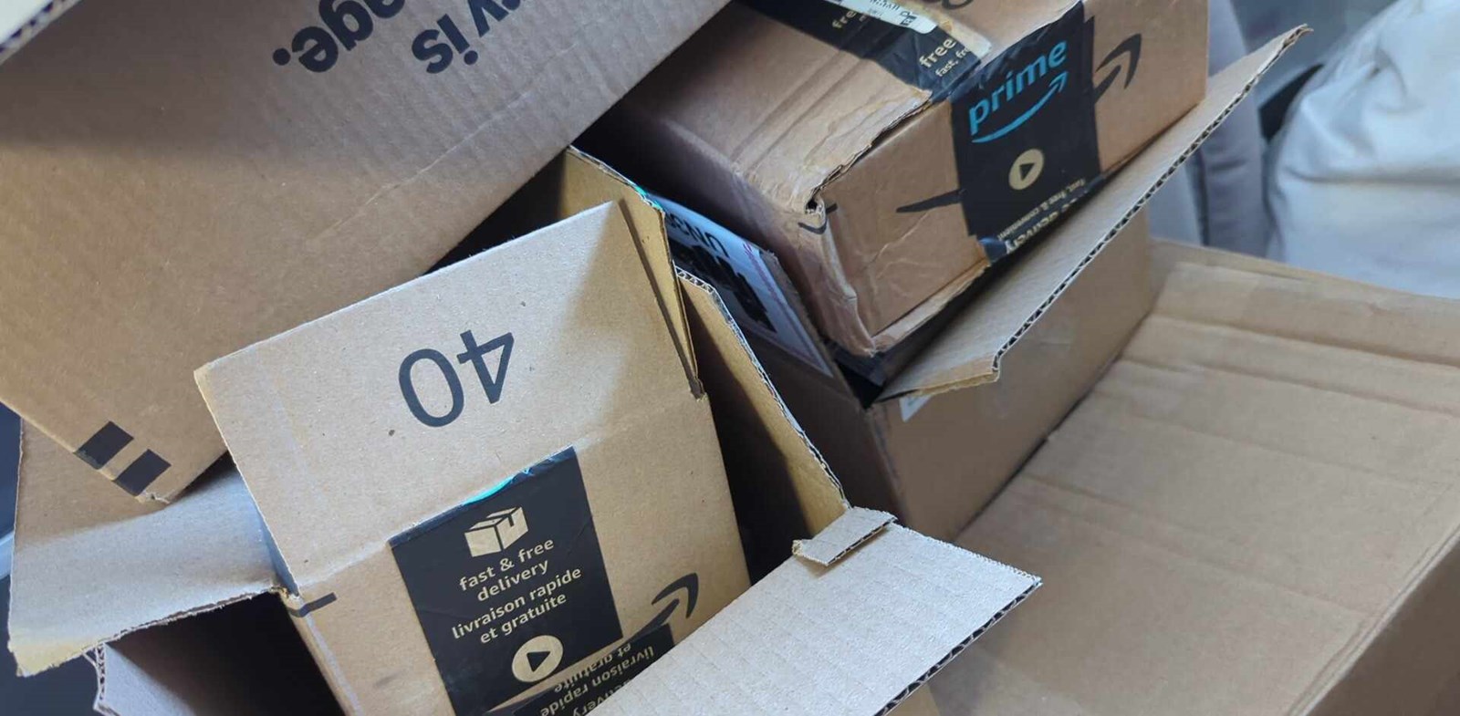 Fermeture de tous les entrepôts Amazon au Québec, dont celui de Laval