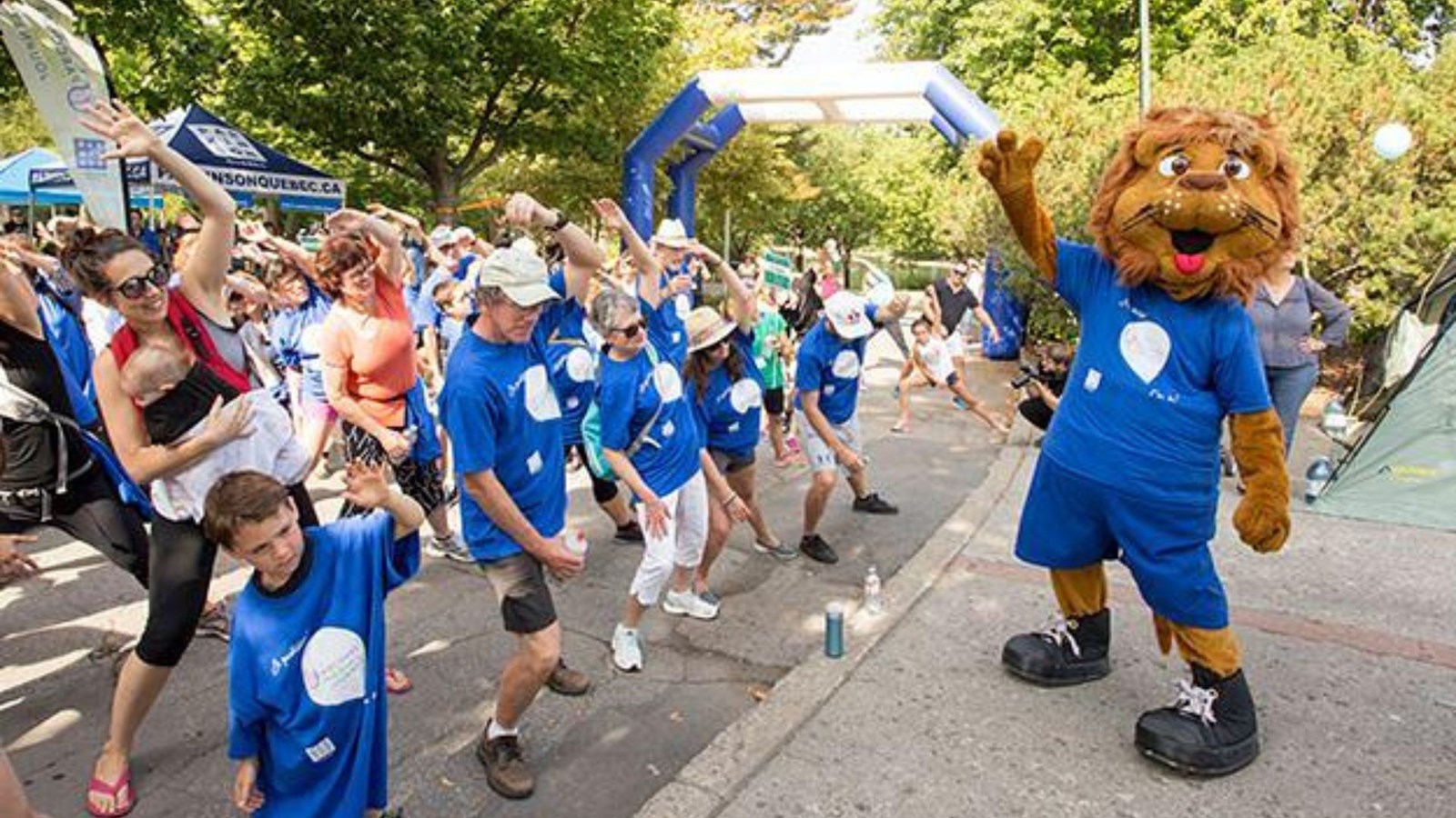 La population invitée au Parcours Parkinson 2025 au parc Ahuntsic 