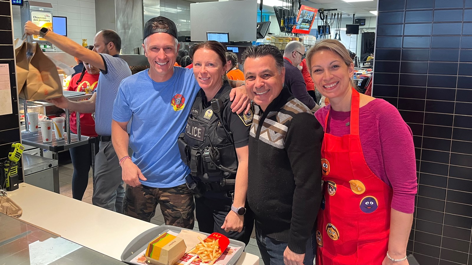 David De Cotis et Barbara Barrasso appuient les familles lors du McDon