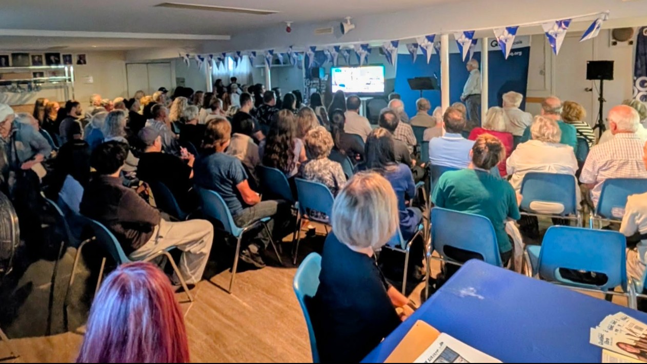 Salle pleine2.jpg