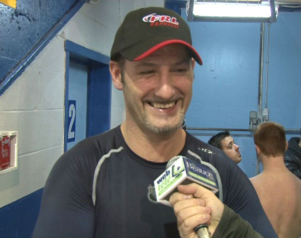 Mario Roberge n'aura pas suffit aux Justiciers pour vaincre East-Broughton