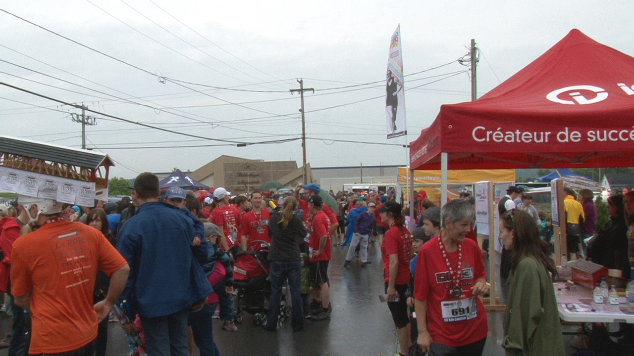 Ils ont été nombreux à braver le mauvais temps pour venir encourager les coureurs.