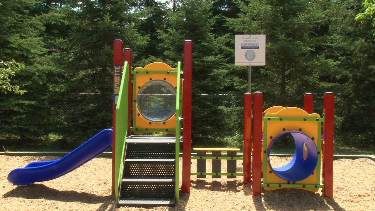 Un nouveau module de jeu pour les enfants de 1-4 ans a été ajouté aux installations existantes en juin dernier.
