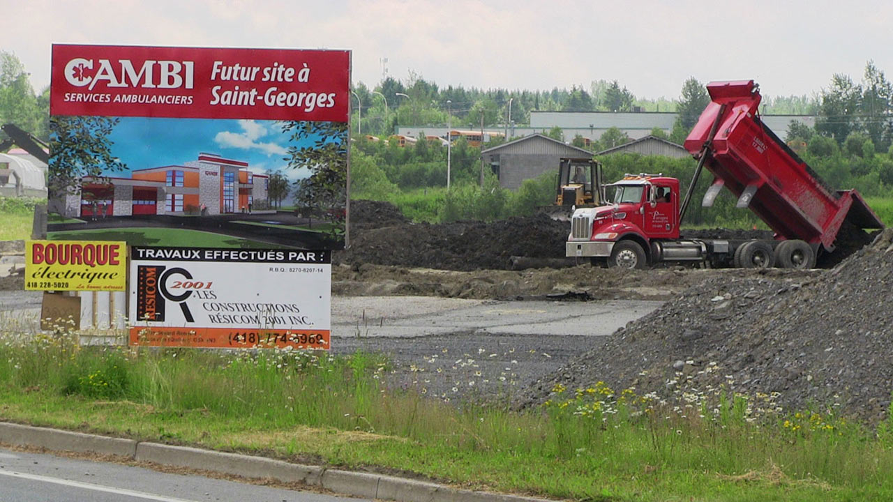 La préparation de terrain est commencée dans le secteur ouest.