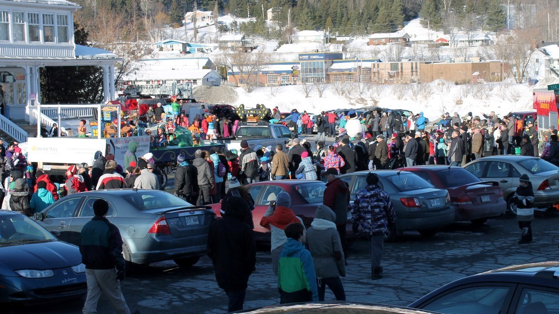 Un défilé à Beauceville à l’occasion du Festival d’Hiver