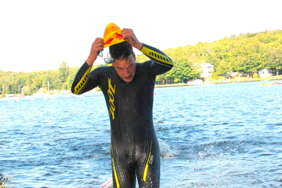 (299 photos) Plus de 150 braves pour le Premier Triathlon du Lac-Poulin