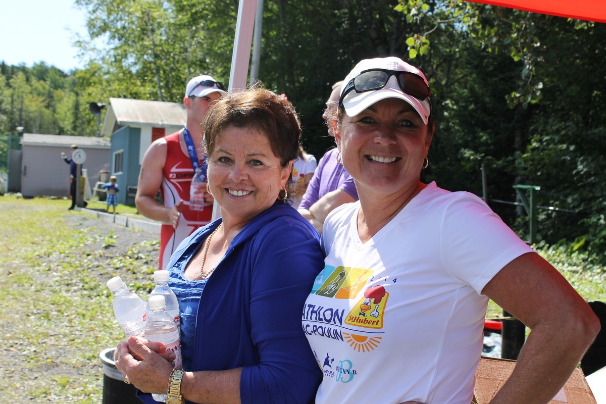 (299 photos) Plus de 150 braves pour le Premier Triathlon du Lac-Poulin